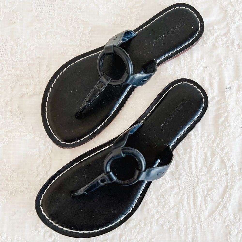 Bernardo Matrix Black Leather Sandals Size 11